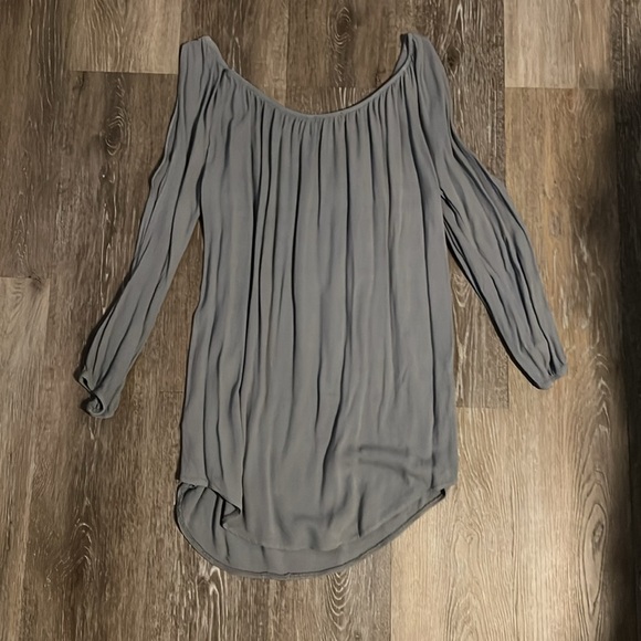 American Eagle Don’t Ask Why Long Sleeve - Picture 4 of 4